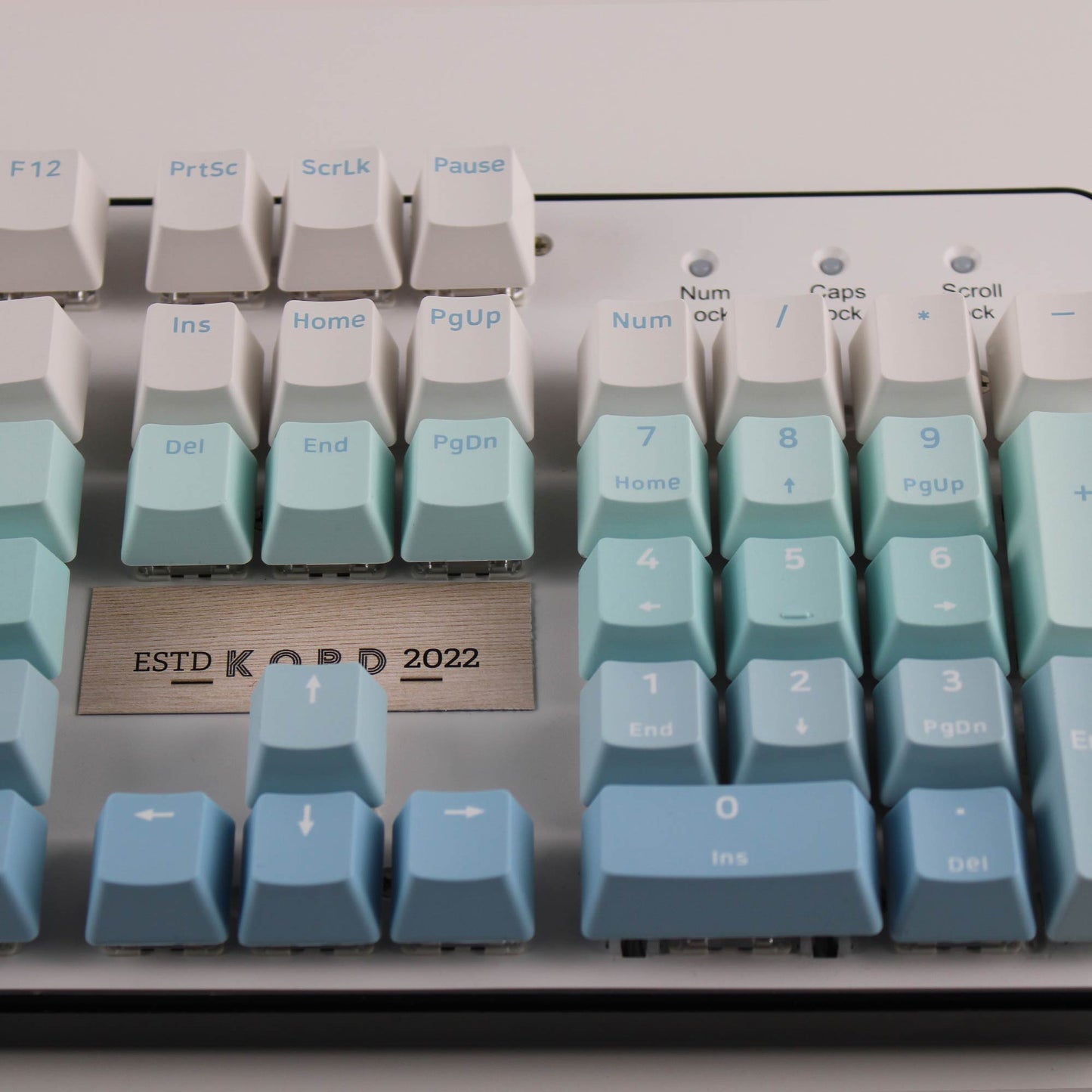 Arctic Azure Keycaps