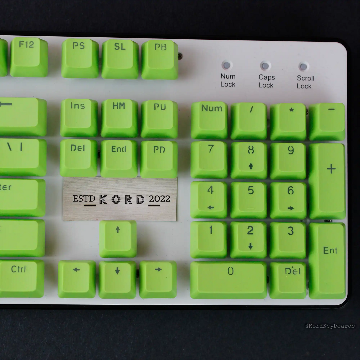Lime on Lime Keycaps Set